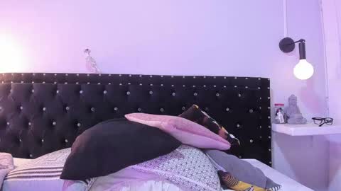 Allison  online show from February 20, 2026, 8:20 pm