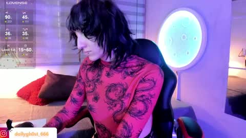 Allison  online show from April 11, 2026, 8:24 pm