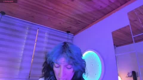 Allison  online show from May 29, 2026, 8:18 pm