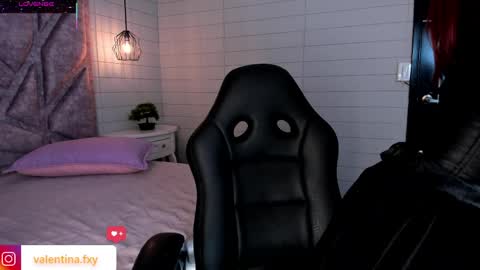 Snapshot of gia_foxy chatting on May 27, 2026, 2:14 pm Gia online show from May 27, 2026, 2:14 pm