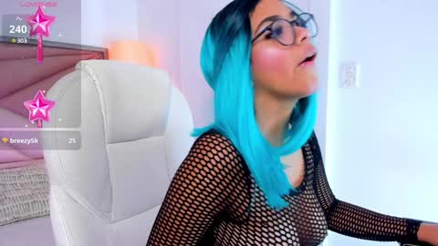 Gia  online show from December 19, 2024, 6:12 pm