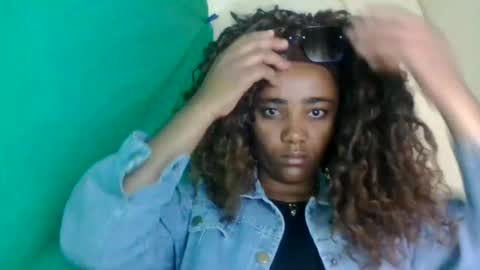 gialbloody online show from July 13, 2026, 12:24 am