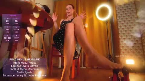 Snapshot of giantess_eva chatting on July 18, 2026, 4:44 pm Eva online show from July 18, 2026, 4:44 pm