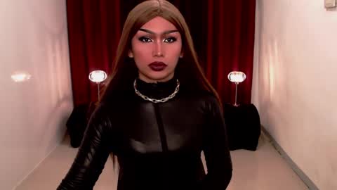 Gia X online show from December 20, 2024, 7:44 am