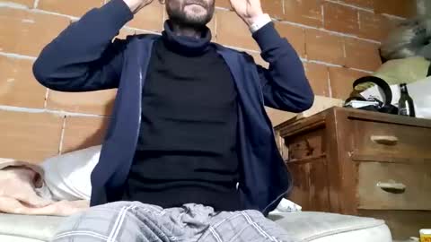 Corrado online show from November 27, 2025, 3:25 pm