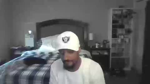 Snapshot of gifted_blacksnake chatting on October 15, 2025, 9:37 pm Gifted online show from October 15, 2025, 9:37 pm