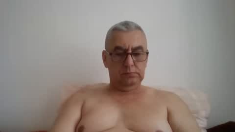 Snapshot of gigi1970 chatting on June 19, 2026, 9:13 am gigi1970 online show from June 19, 2026, 9:13 am