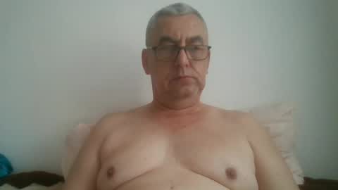 Snapshot of gigi1970 chatting on June 25, 2026, 7:02 am gigi1970 online show from June 25, 2026, 7:02 am