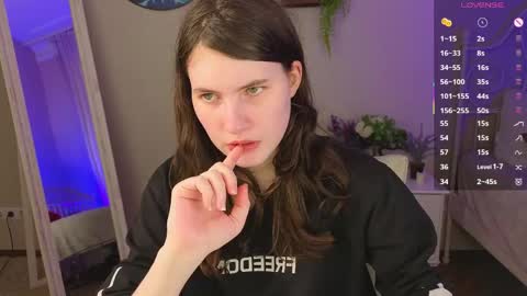 gigi_myav online show from May 17, 2026, 3:30 pm
