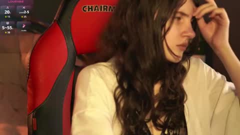 gigi_myav online show from May 23, 2026, 3:38 pm