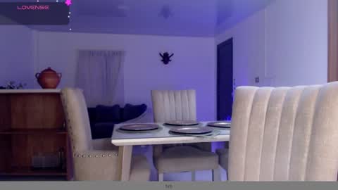 Snapshot of gigi_sj chatting on August 1, 2026, 8:52 pm GIGI instagram gigi sj1994 online show from August 1, 2026, 8:52 pm