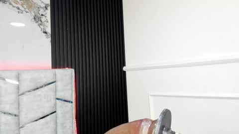 Gigi Doll online show from October 17, 2025, 11:13 am