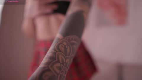 GIGI online show from February 4, 2025, 9:41 pm