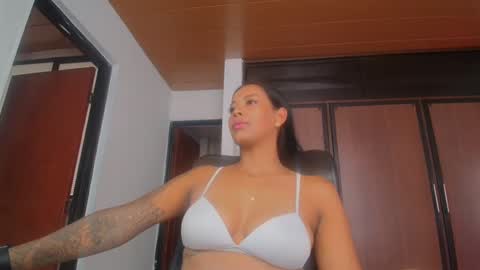 Snapshot of gigimiler8 chatting on September 22, 2025, 8:44 pm Sharlotte online show from September 22, 2025, 8:44 pm