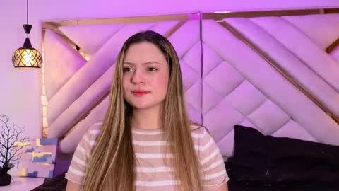 Snapshot of giigii_hadidd chatting on April 10, 2026, 5:50 pm Giigii Hadid online show from April 10, 2026, 5:50 pm