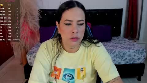 Snapshot of giiny_ chatting on February 25, 2025, 12:03 am pamela online show from February 25, 2025, 12:03 am