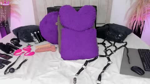 pamela online show from February 3, 2026, 2:53 am