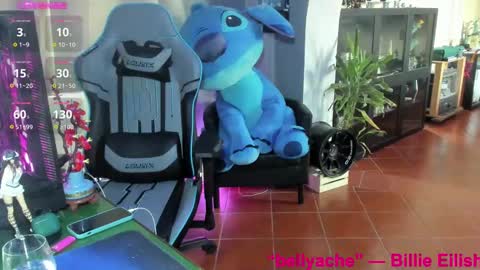 Snapshot of gil_gamesh90 chatting on February 10, 2025, 12:18 pm Mirko online show from February 10, 2025, 12:18 pm