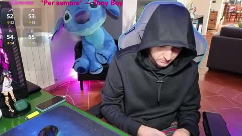 Snapshot of gil_gamesh90 chatting on February 24, 2025, 12:16 pm Mirko online show from February 24, 2025, 12:16 pm