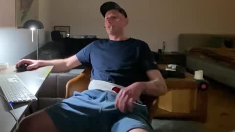 Snapshot of gilbertlachsmann chatting on February 11, 2025, 9:20 am Sebastian online show from February 11, 2025, 9:20 am