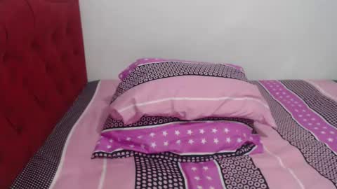 Snapshot of gimena_ass chatting on December 2, 2024, 7:16 pm Gimena online show from December 2, 2024, 7:16 pm