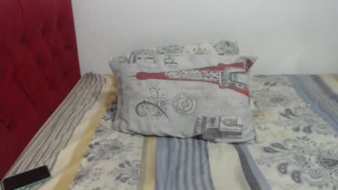 Snapshot of gimena_ass chatting on December 18, 2024, 4:06 pm Gimena online show from December 18, 2024, 4:06 pm