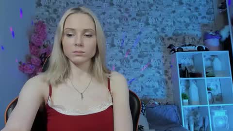 Gina online show from May 1, 2026, 1:10 am