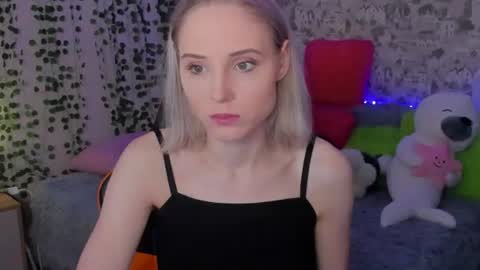 Gina online show from June 28, 2026, 1:00 am
