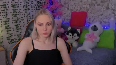 Gina online show from June 29, 2026, 1:01 am