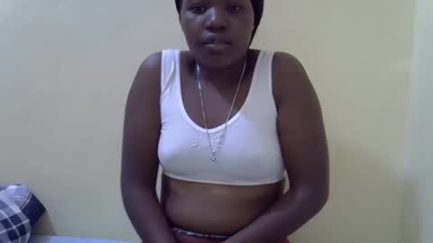 Snapshot of gina_sassy chatting on January 18, 2026, 5:55 am Adiliah online show from January 18, 2026, 5:55 am