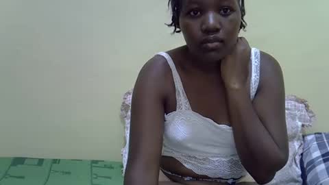 Snapshot of gina_sassy chatting on February 9, 2026, 12:42 pm Adiliah online show from February 9, 2026, 12:42 pm
