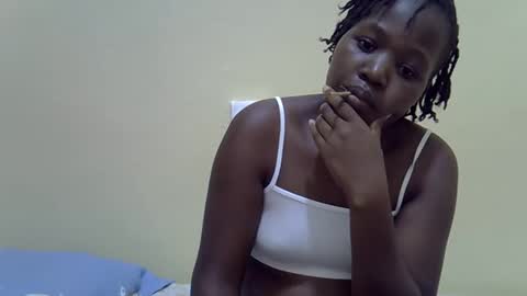 Snapshot of gina_sassy chatting on February 17, 2026, 7:31 pm Adiliah online show from February 17, 2026, 7:31 pm