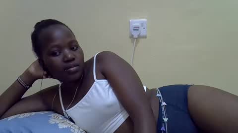 Snapshot of gina_sassy chatting on February 21, 2026, 9:27 pm Adiliah online show from February 21, 2026, 9:27 pm
