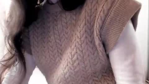 Kate online show from December 17, 2024, 1:16 pm