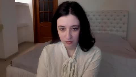 Kate online show from February 2, 2025, 9:19 am