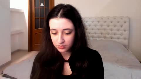 Kate online show from February 8, 2025, 10:29 am