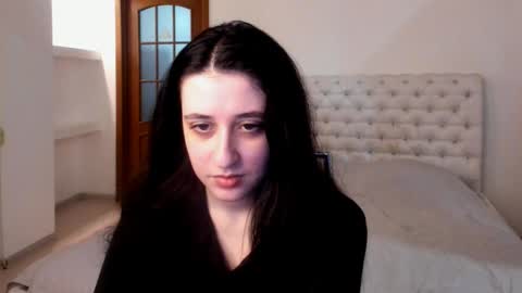 Kate online show from February 10, 2025, 10:42 am