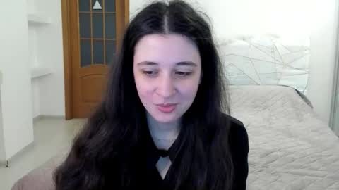 Kate online show from February 8, 2026, 9:34 am