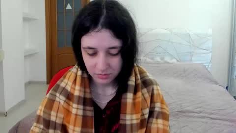 Kate online show from April 6, 2026, 9:10 am