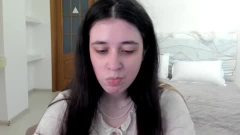 Kate online show from May 26, 2026, 9:49 am