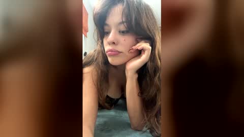 Gina Katana online show from April 9, 2026, 2:11 am