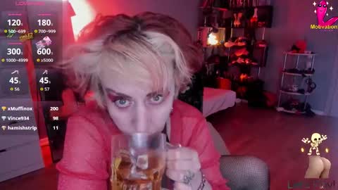 Snapshot of ginamiracle chatting on April 24, 2026, 12:24 am Gina Moor online show from April 24, 2026, 12:24 am