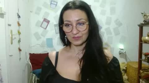 GinaONeon online show from May 12, 2026, 8:06 pm