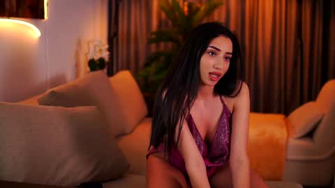 Gina online show from February 8, 2025, 1:54 am