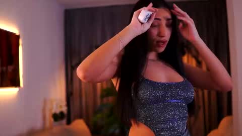 Gina online show from February 19, 2025, 8:10 pm