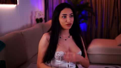 Gina online show from March 9, 2025, 7:59 pm