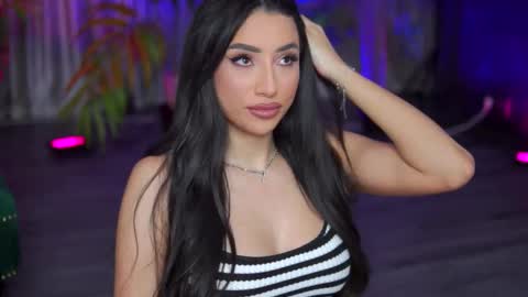 Gina online show from October 10, 2025, 6:51 pm