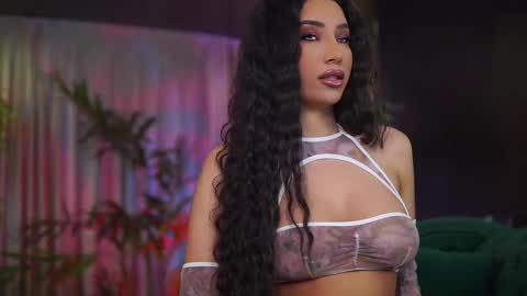 Gina online show from January 15, 2026, 7:39 pm