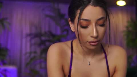 Gina online show from March 25, 2026, 8:26 pm