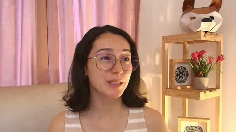 Snapshot of ginevra_esposito chatting on April 28, 2026, 12:32 pm Ginn online show from April 28, 2026, 12:32 pm